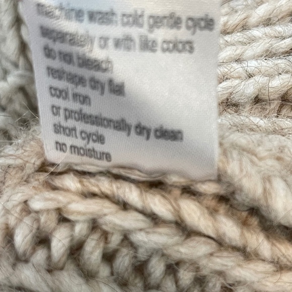 Elsamanda  Beige Zip Up Cable Knit Sweater Vest-Alpaca Wool Blend- Italy-Small - Picture 11 of 11